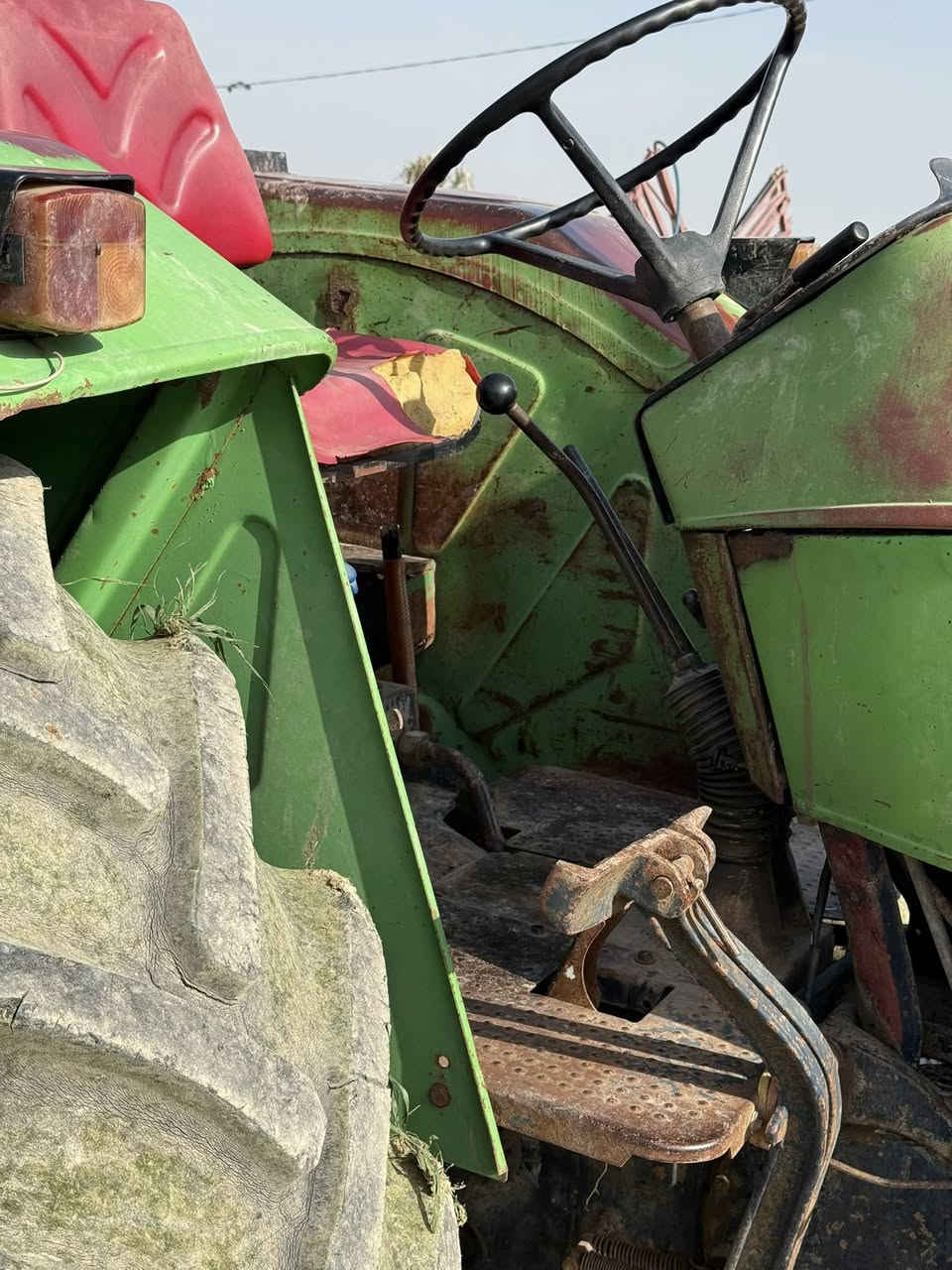 سيرت للبيع رقم وسنويه ادزك علا صاحبه تحويل ثاني يوم مكفوله كير مامفتوح محرك مجفت جديد مكفول تخم تاير كهربائيات كامله للاتصال 

***********
***********
***********
