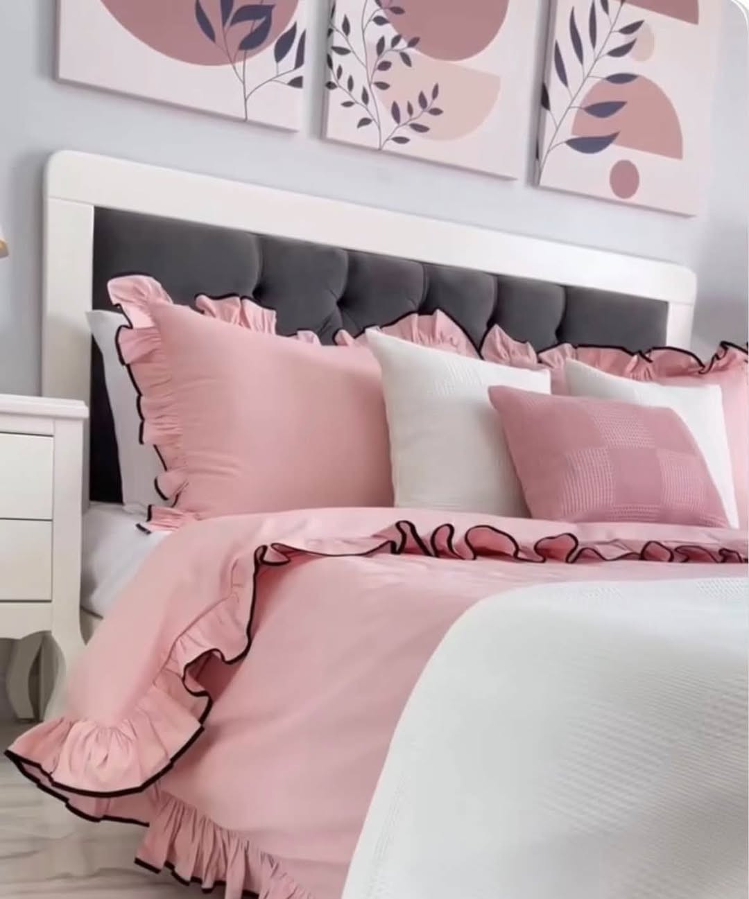 حسب طلب 💕🥹🥹باسعار مناسبه كلش


**إذا كنت صاحب هذا الإعلان وتريد حذفه لأي سبب، رجاءا أرسل رسالة إلى الدعم الفني**