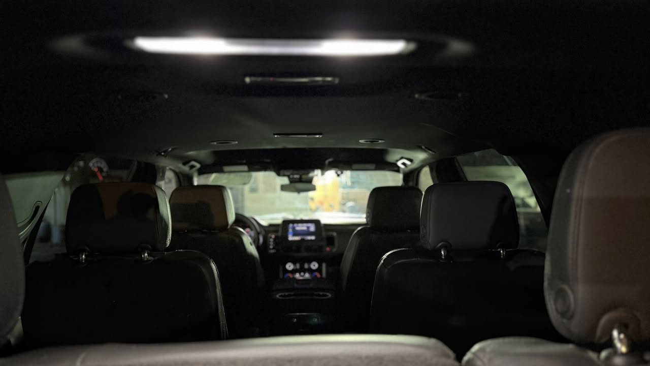 تاهو بوليسي 2023
دخول جديد دبلوماسي بدون ارقام 

حادث السياره حافت البنيد فقط 

ماشيه 12 الف فقط زيرو 

السياره جديده 

ايرباك استيرن فقط وجبناله كبسوله كامله 

رقم الهاتف ***********

سعر السياره 375 وبيها مجال للطيبين
