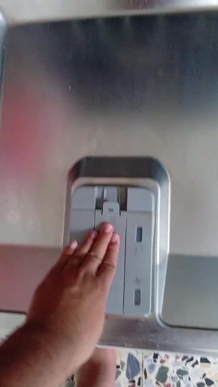 غساله beko
نضيفه جدا استعمال قليل
اخت الجديده
سعر700 قفل قفل
للاستفسار ***********
مكاني بغداد
الخاص مفتوح
