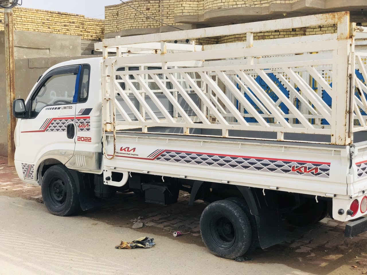 سلام عليكم كيه. للبيع موديل 12محرك كير أكسل حداديه مكفولات تخم تاير خطه جديده رقم ميسان نكليزي سنويه مجدده سياره نضيفه عنوان العماره رقم لهاتف
‭ ٠٧٨٠ ٢٧٤ ٣٨٨٢‬ /‭٠٧٧١ ٧٤٦ ٤٥٧٧‬
