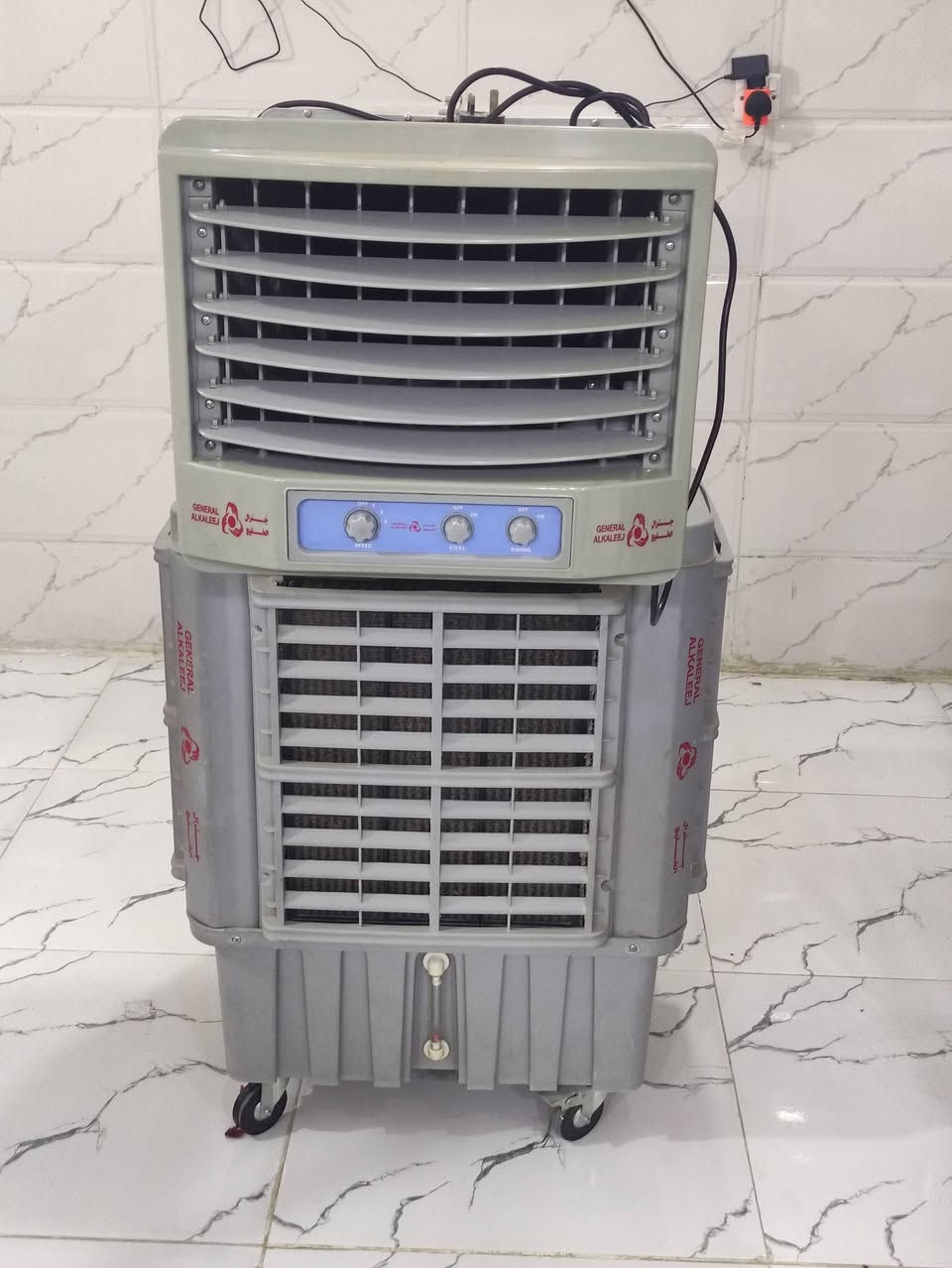 السلام عليكم مبرده للبيع السعر 225المبرده جديده سالهه شهرين اسم المبرده جنرال الخليج باب اول العنوان ابودشير الشهداء الرقم ***********
