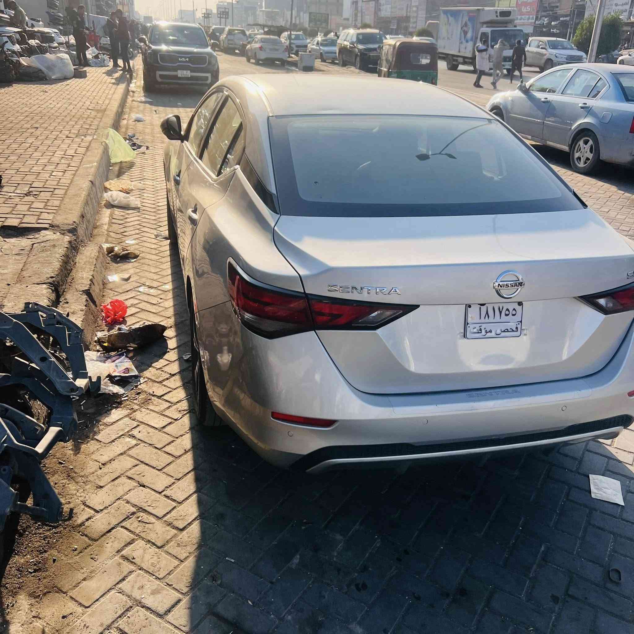 سلام عليكم للبيع سياره خليجيه فول مواصفات 4كامرات رادارات امامي خلفي حادث السياره جاملغ خلفي وباب ايسر خلفي بدون ايرباك محرك 1600 سياره جديده حيل عنوان بغداد سعر 120 
***********
