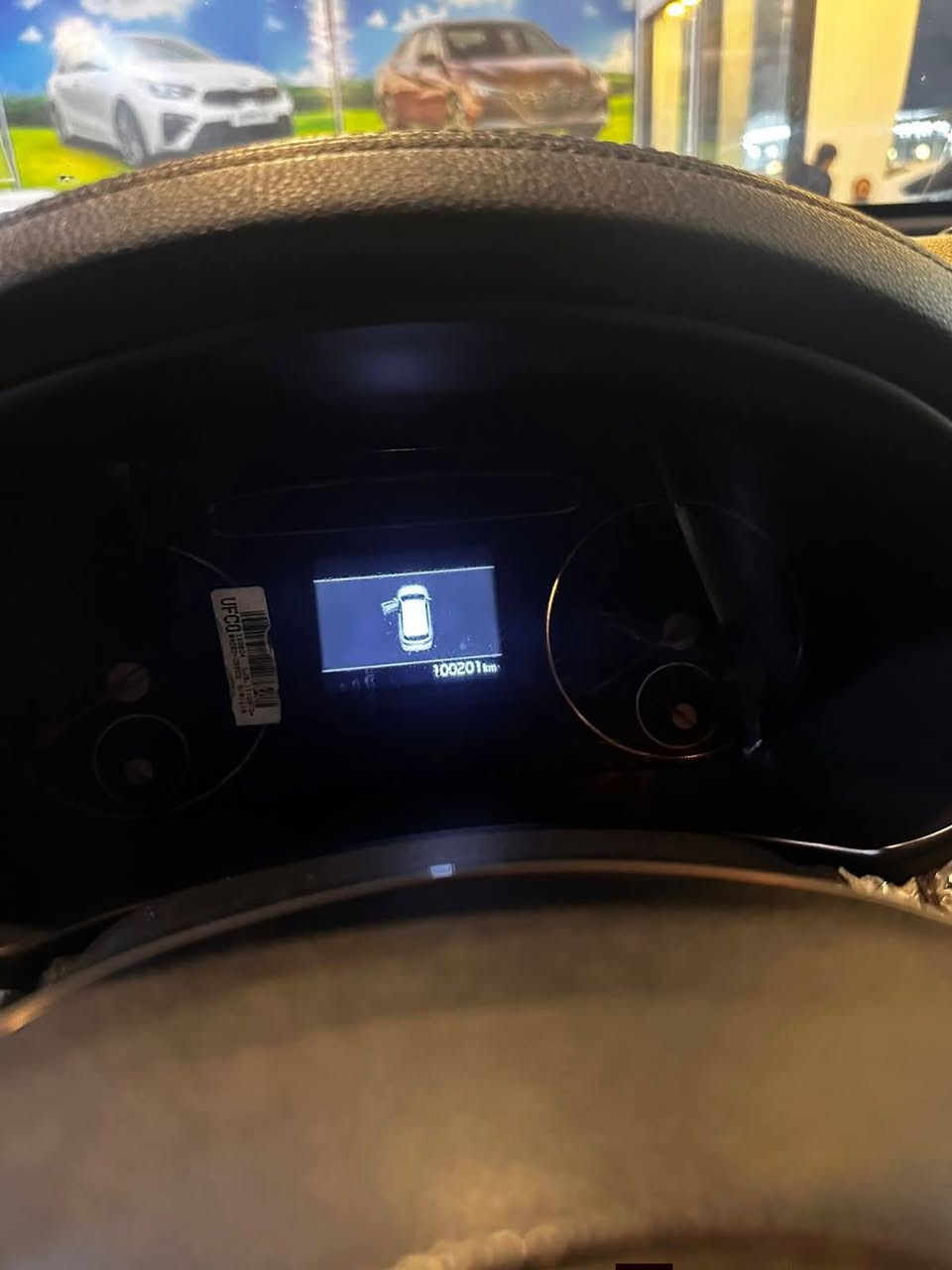 اسلام عليكم السياره بل بصره السياره جديده ومكفوله كير وحرك وبدي ماملعوب بيه على وضع الشركه السعر 252. ورقه اي استفسار 
***********     المكينه 6استندر
