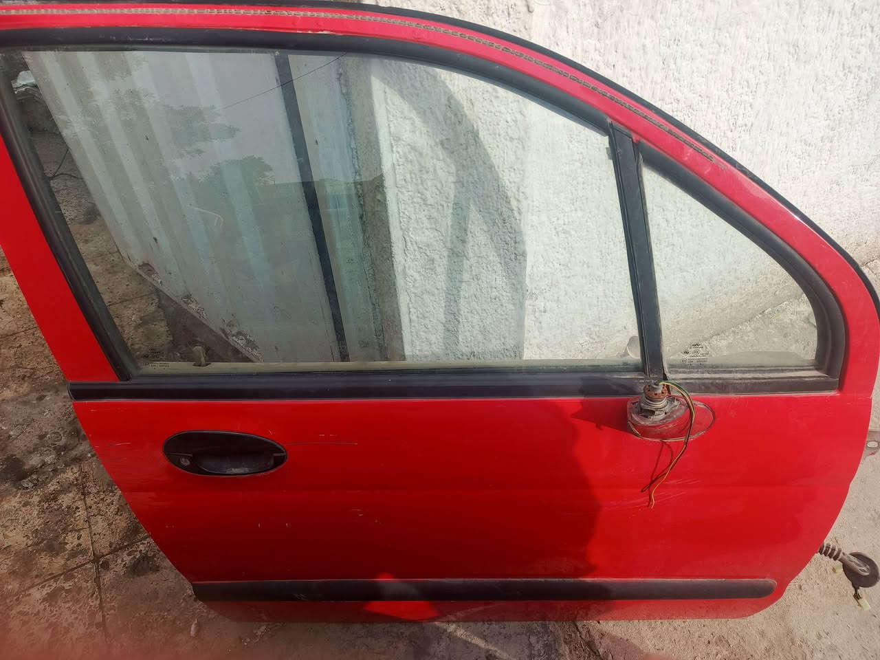 السلام عليكم اخوان مرخصة الادمن طبعا عندي كيو كيو للبيع نظيفه شرط كفاله موديل 2011اوتماتيك السعر28$وبيهه مجال. مكاني بغدادالدوره. سنويه 27 /***********
