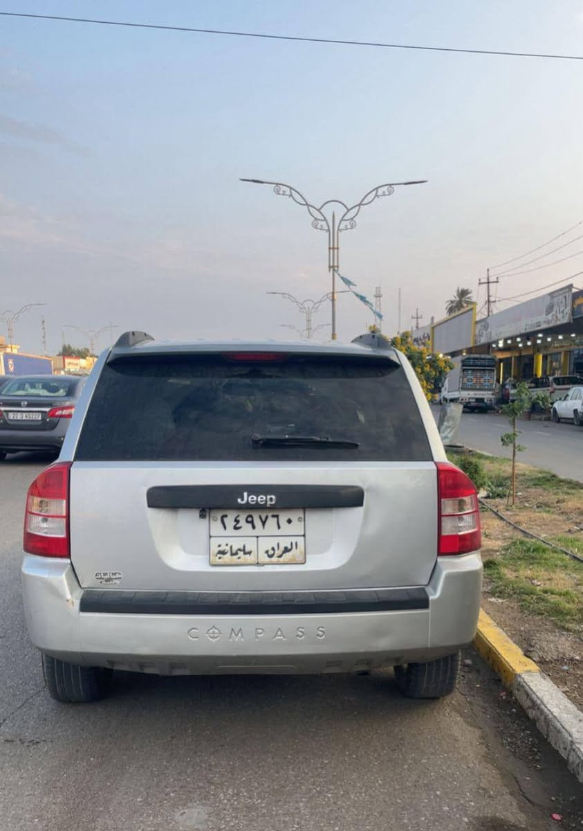 اسلام عليكم البيع جيب كومباس سياره نضيفه مديل 2009 ما ناقصه برقي رقم سليمانيه  سعر 85  مكاني كربلاء شارع نجف كربلاء عمود 1175 رقم ***********
