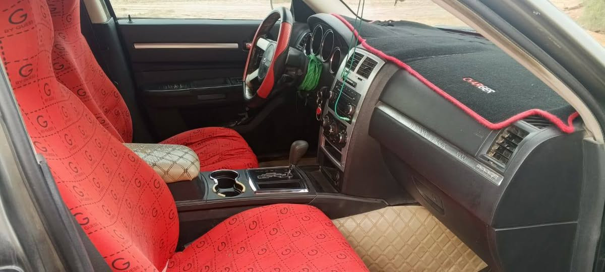 جارجر مديل 10اصل سنويه 29رقم انكليزي بغداد لسياره sxtمصبوغه حزام لوارد مالته فقط باب لعبري 90وبيها مجال للاتصال***********

