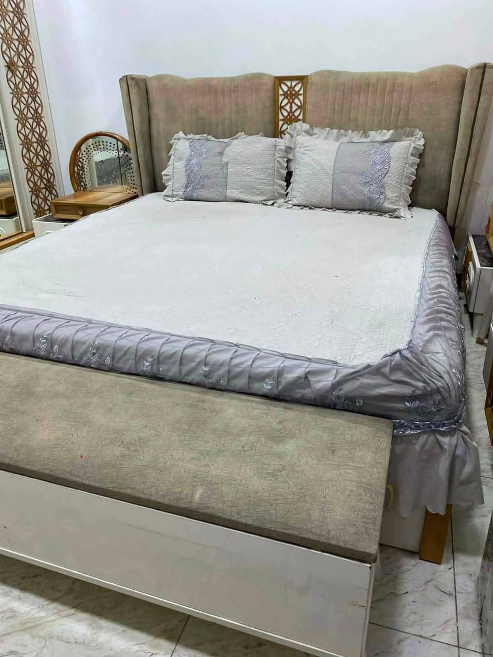 غرفة نوم تركيه للبيع


**إذا كنت صاحب هذا الإعلان وتريد حذفه لأي سبب، رجاءا أرسل رسالة إلى الدعم الفني**