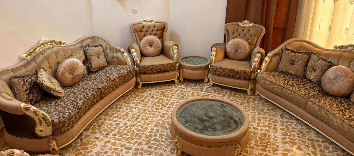 سلام عليكم
تخم كامل مع الطبلات للبيع جديد
للسعر والاستفسار خاص


**إذا كنت صاحب هذا الإعلان وتريد حذفه لأي سبب، رجاءا أرسل رسالة إلى الدعم الفني**