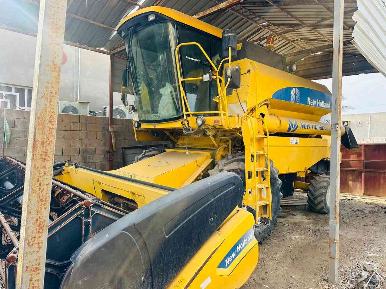 حاصده للبيع موديل 2006 دبل درام مكفول عام تصل ***********
