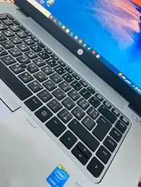 لابتوب hb نضيف حيل ومستخدم قليل ويا الشاحنه والجنطه مكاني الجانب الايس...