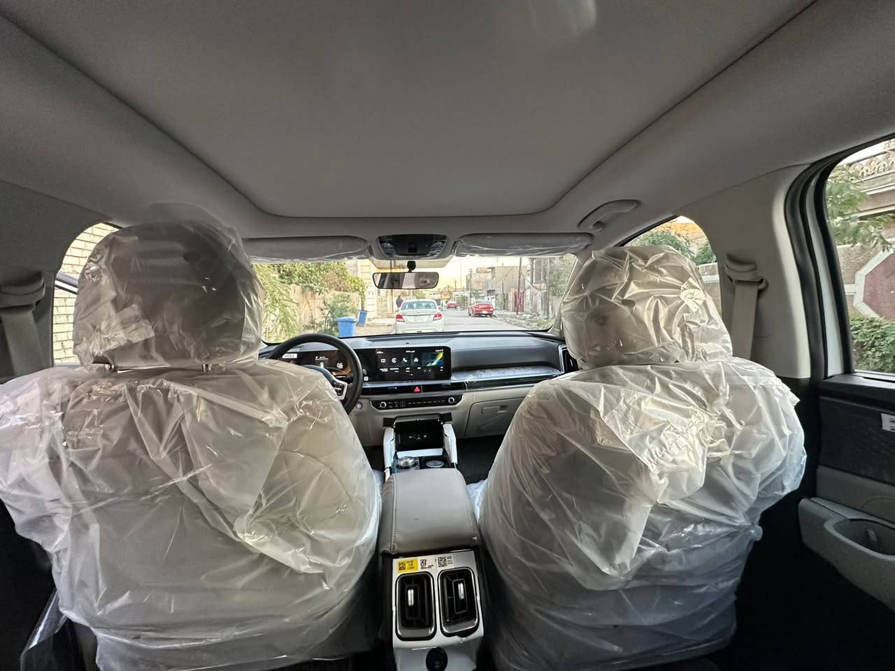 السلام عليكم سورنتو موديل 2025 ماشيه 11الف وقابله للزياده مكينه 2500فول مواصفاتللستفسار ***********
