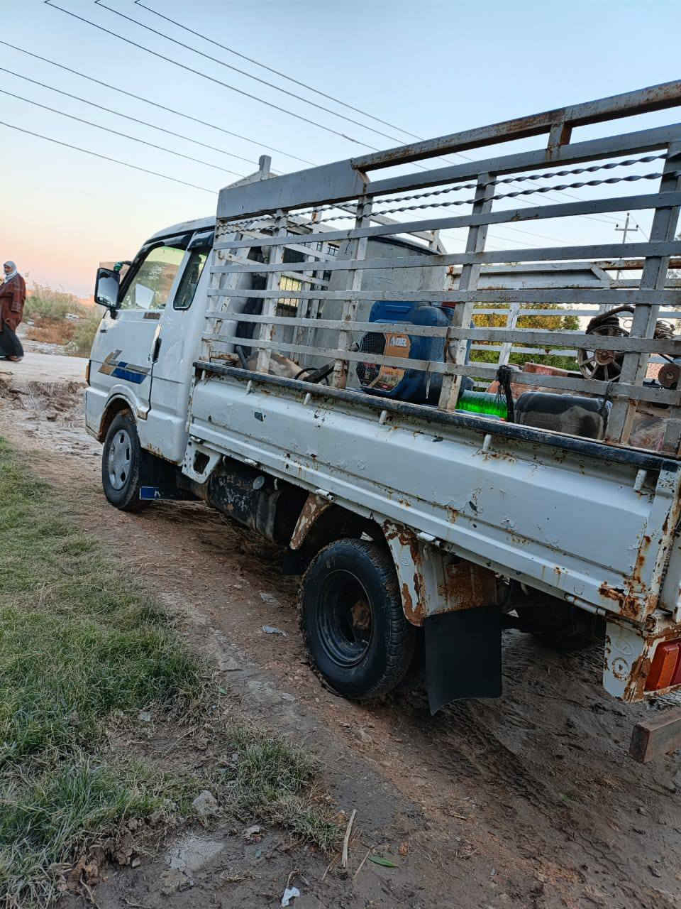 سلام عليكم للبيع كيا بنكو موديل 1994مكفوله مكينه مجفته عل سحك كهربائيات جاهزه كير اكسن مداور ثاني يوم سنويه 2027رقم قادسيه لاستفسار *********** مكان سماوه قضاء الرميثه
