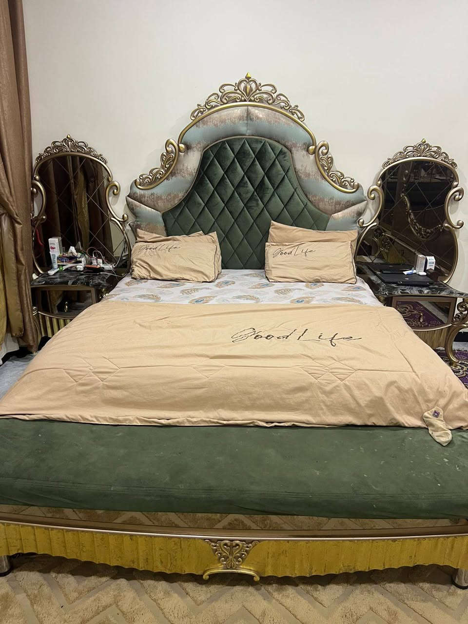 السلام عليكم غراض بيت للبيع كلمن وسعره للاستفسار الاتصال على الرقم ***********
