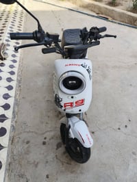 دراجة ار9 • بطاريات نضيفه • قفل