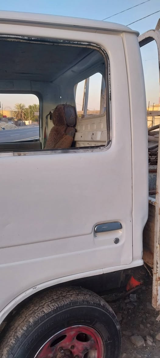 السلام عليكم
سيارة للبيع بدون رقم 
كير ومحرك بنكو على الفحص 
العنوان بغداد الشعله الخطيب 
السعر 12 
***********
سيارة أدوات
