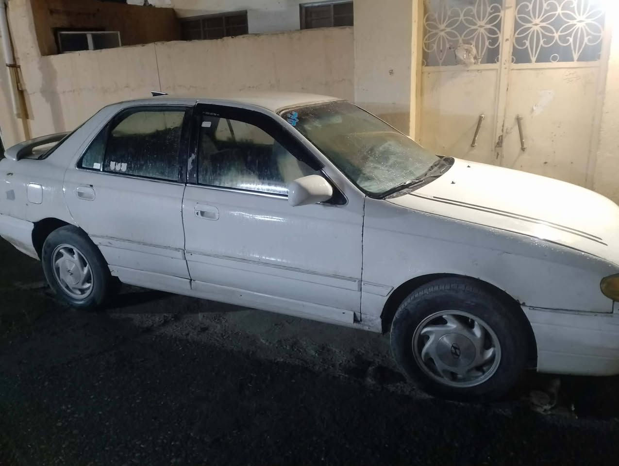 النترا 1995
لون ابيض
كير عادي 
حجم المحرك 4سلندر 1.8
مقاعد 4قماش 
صبغ عام و تعمير عام درايم شفت صدر خياسات كله امسوي ودواسات وفرممات رقم دولي باقيله ٤ اشهر
سعر 23 
رقم للتواصل وللاستفسار ***********
