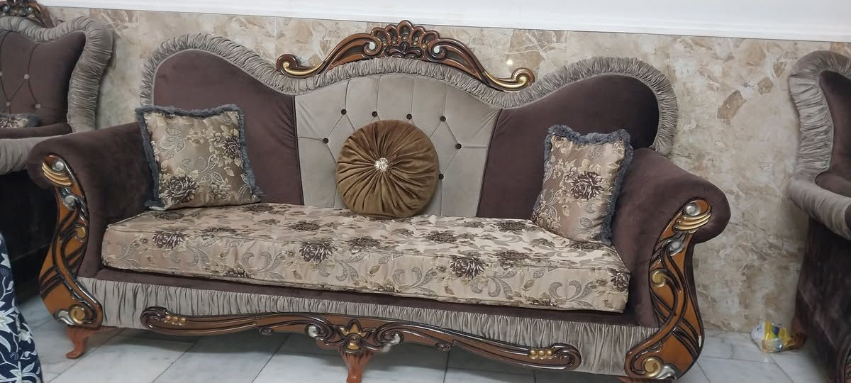 تخم ١٠ مقاعد نضيف جدآ


**إذا كنت صاحب هذا الإعلان وتريد حذفه لأي سبب، رجاءا أرسل رسالة إلى الدعم الفني**