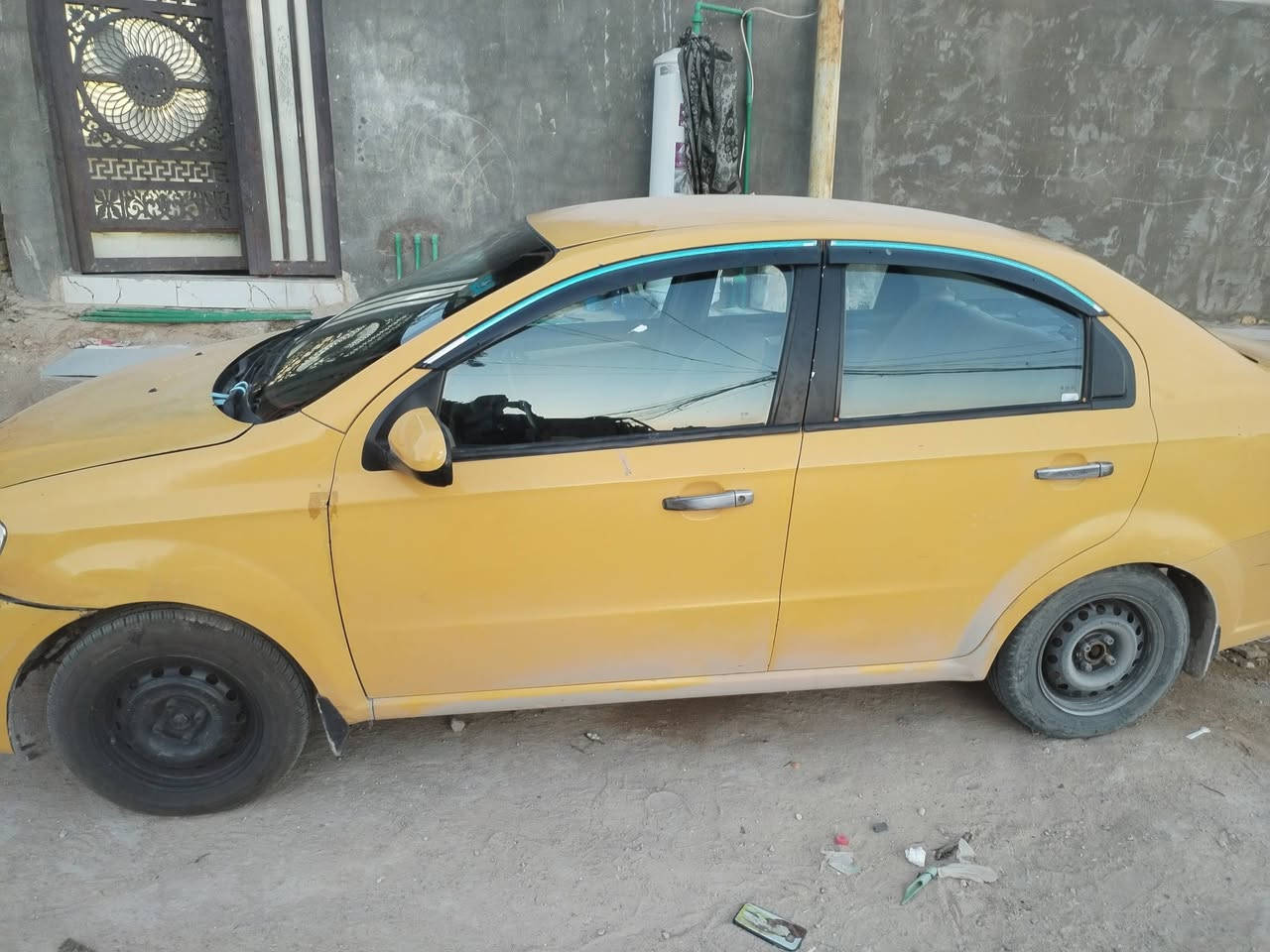 افيو وارد أمريكي 2009   مكينه مفتوح بيه ررنكات تبريد شغال سياره على بابا الله كالش حلوه رايده  ٥٣ بيع مستعجل بيه بجال بصيط ***********
