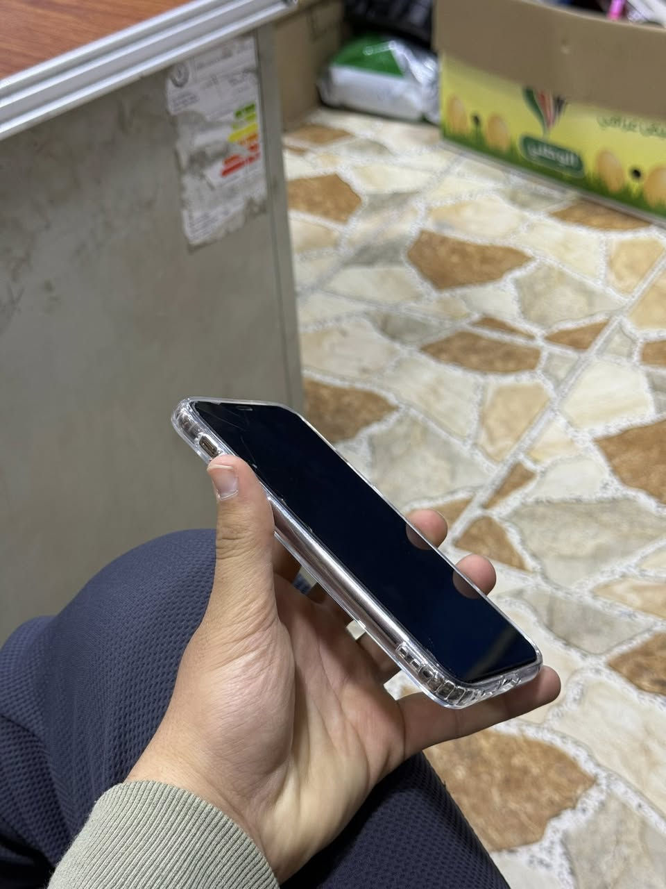 السلام عليكم 
للبيع أو مراوس 
أيفون 11 برو ماكس 
الجهاز بلادي 
ذاكره 256
فقط ضهر مفطر
مكاني الرمادي التاميم 
السعر 300 وبي مجال 
الهاتف ***********
