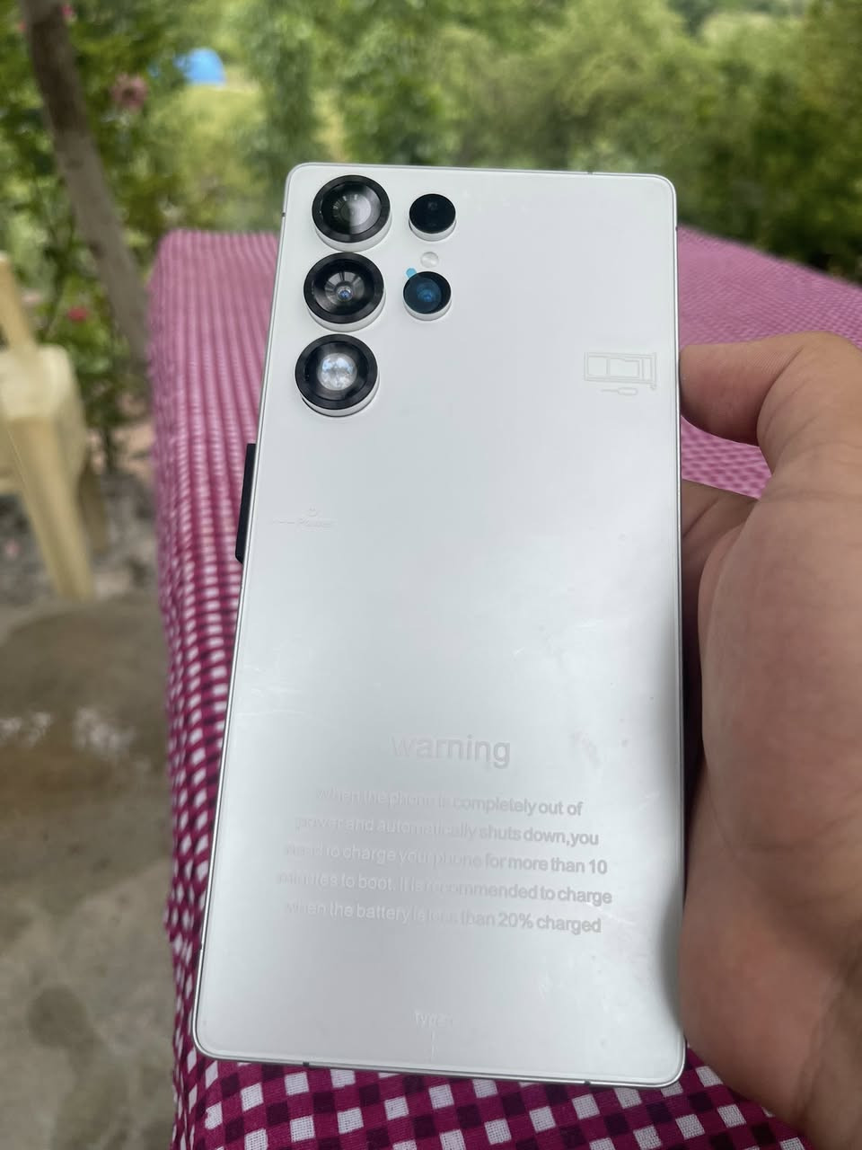 Galaxy S26 Ultra Master Copy
Ram 16 
1 T
ماستەر کۆپیە رام ١٦ یەک تێرایە زاکیرەی بەبێ خاوبوونەوە ماڵی هەندێیە بەس رسم و شتی تێدا هەڵبگریت 
کامل ئەشیا و لەجگەی لینەکراوەتەوە 
مو مستعمل عندە کل شي مع کرتون
‎320 هەزار 
٣٢٠ الف


**إذا كنت صاحب هذا الإعلان وتريد حذفه لأي سبب، رجاءا أرسل رسالة إلى الدعم الفني**