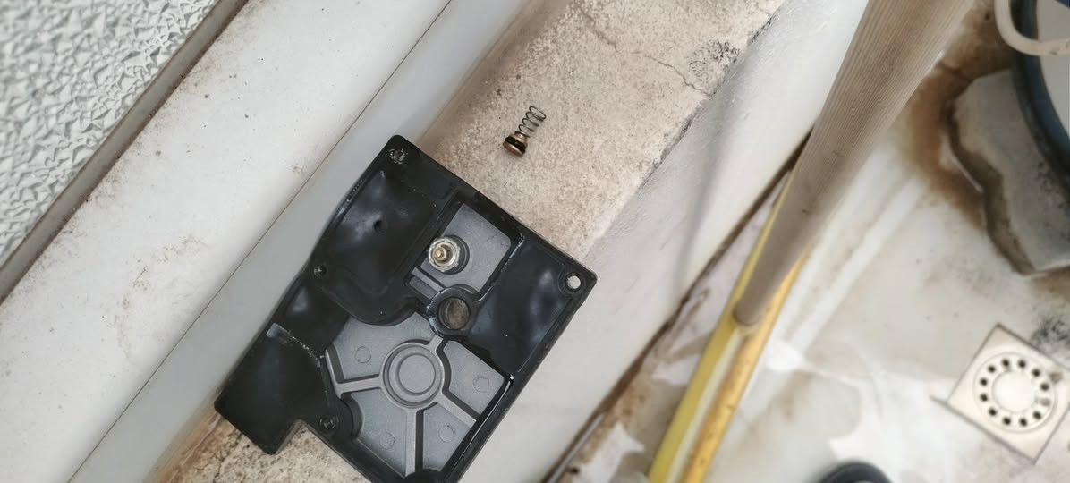 ✅تم صيانة كيزر غازي في شوراو كركوك 💚
🧰(((ورشة متنقلة في جميع أحياء كركوك)))
 🧑‍🔧🧑‍🔧صيانة موقعية داخل منزلك لصيانة وتصليح 🧑‍🔧🧑‍🔧
#الطباخات + الافران...🫕♨️
#المبردات🌀
#الصوبات النفطيه والغازيه والزيتية والكهربائية 🔌
#تركيب #الخلاطات وعمل السباكه(بورجي)🚿
#صيانة #الكيزرات الغازي و الكهربائي .🪛🔧
#تصليح الأجهزة الكهربائية المنزليه🏘️
#صيانة كهرباء المنزل ...🔌🪛
#بادارة: ورشة ابو أيلاف المتنقلة في كركوك 
#ضمان_امان_شغل_درجه_اولى
💥للاستفسار.... ⬇️☎️
***********
