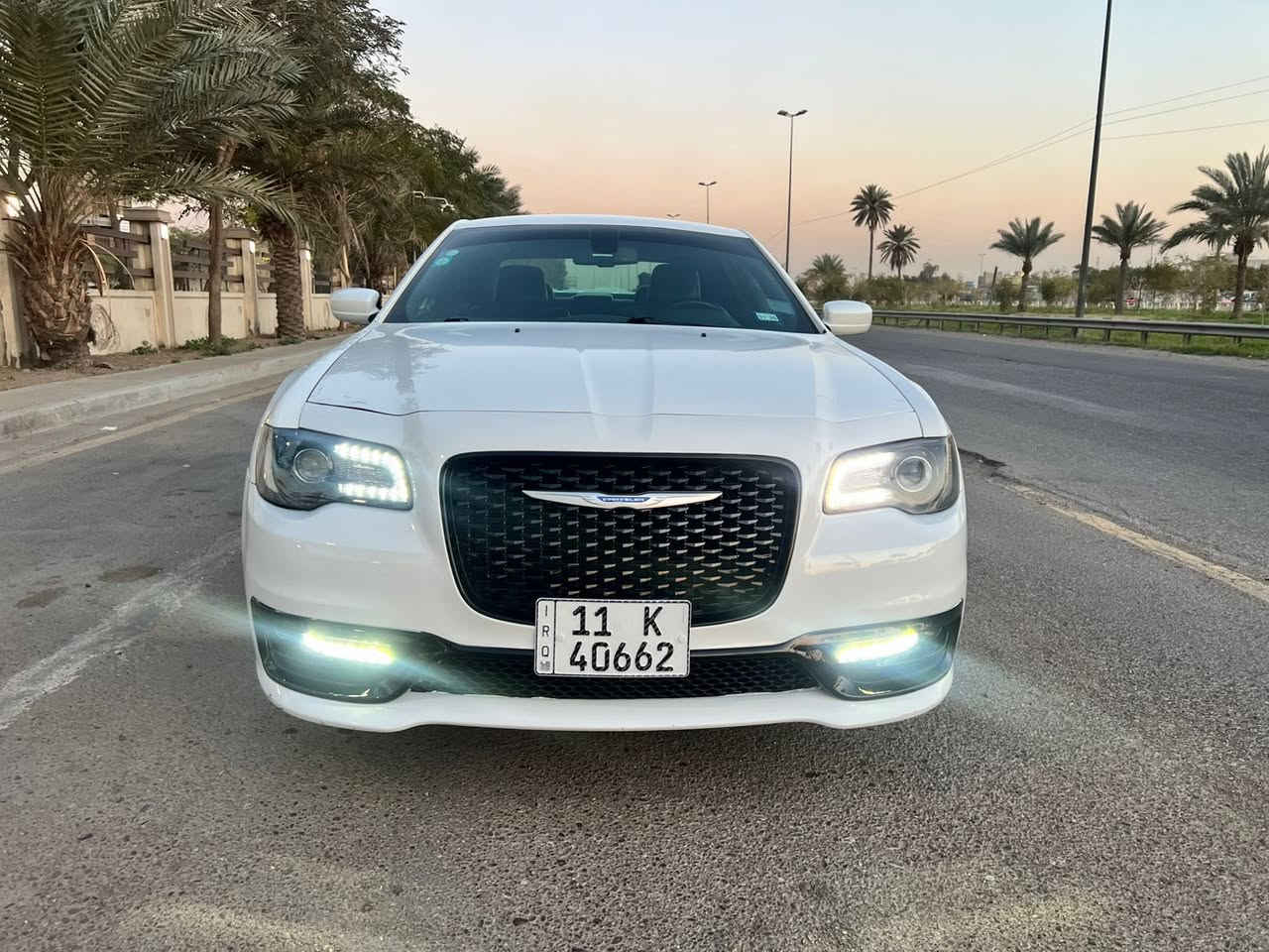 سلام عليكم عندي كلايزلر 300 موديل 2017 داخله جديد داخله بكتاب الظباط مرقمه بغداد  حره بسمي  مواصفات S كشنات جلد كشنات كهربائيه كشنات تدفئه تبريد كشنات خزن  شاشه كبيره  بصمه كامره خلفيه بلوجكترات زنون ويل كب حجم 20 شباك ابلاك محرك 6 سلندر تو ويل تشغيل عن بعد  دمام مواصفاته فول ضرره باب وجاملوغ شادله نفس الون اصليات وصور امريكه بلمنشور  رايده 220  وبيه مجال وهاذه رقمي *********** اخوان ممتواجد عله ألفيس
