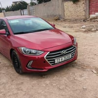 للبيع موديل 17 مكينه 2000 كير AT قطعتين صبغ فقط صندوق وبنيد ولباقي كفا...