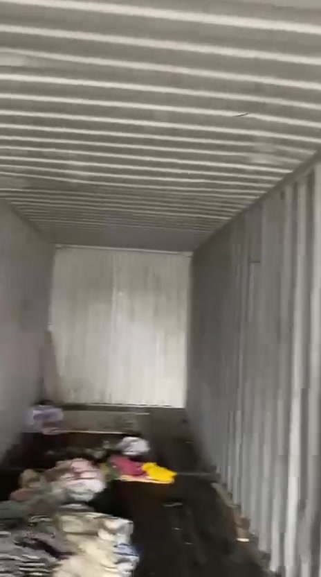 على بركة الله للبيع حاوية طول 12 متر وارتفاع 290 سم (العالية ام الفسفورة ) بدرجة نطافة ممتازة المكان بغداد اليوسفية ***********
