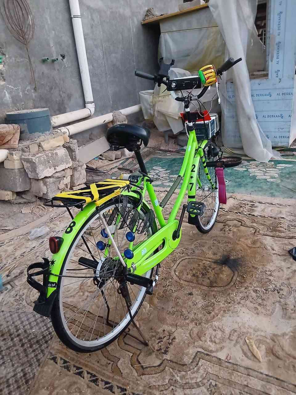 باسكل للبيع هوه غراضه ب 150
***********
هذه رقمي
