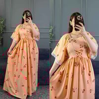 فستان نسائي • فري سايز ٩٥كغ • درزن ومفرد