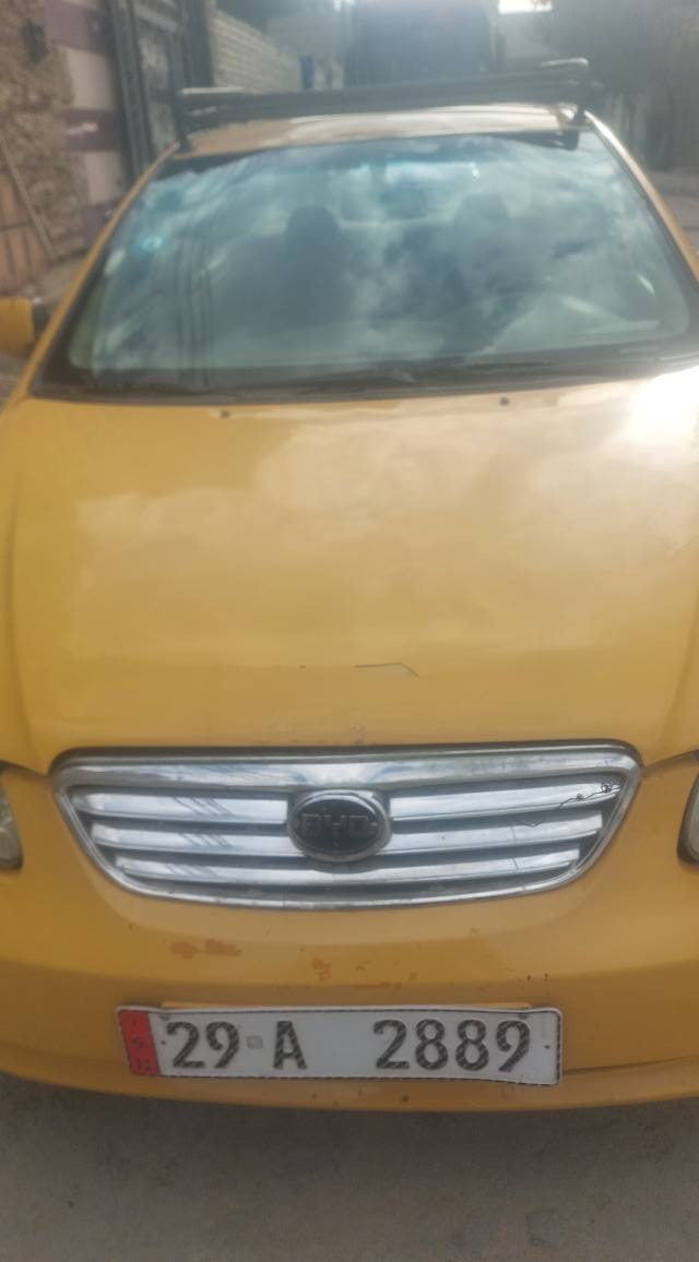 سيارة بي واي دي f3 سعرها ٣١ ورقة وبيها مجال بسيط ، كشر وداخل نظيفات ، خياس ماكو ، دبلات جدد ما عدا الدبل الخلفي ، 
الصدر مالتها فول بس لونه شوية جارد ، الجامات كهربائية عوزها بس كمبريسر مال تبريد بغداد, العراق


**إذا كنت صاحب هذا الإعلان وتريد حذفه لأي سبب، رجاءا أرسل رسالة إلى الدعم الفني**