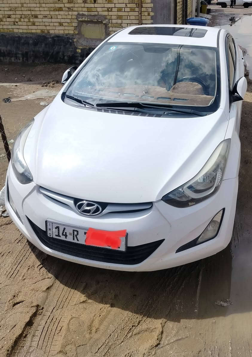 النترا خليجي 2015 محرك 1800 مكفولة ما عدا مبدل بيها مدگر امامي تفصيخ بسبب انضربت عندي ضربة جداً جداً  بسيطة والمدگر المضروب عندي تگدر تشوفة وبيها بارد قليل باب الورة ،، السيارة رقم بصرة بأسمي ، تبريد تدفئة ، حدادية جديدة ، تخم تاير جديد
السعر 132 وبيها مجال بسيط 
للأستفسار الاتصال 
***********
