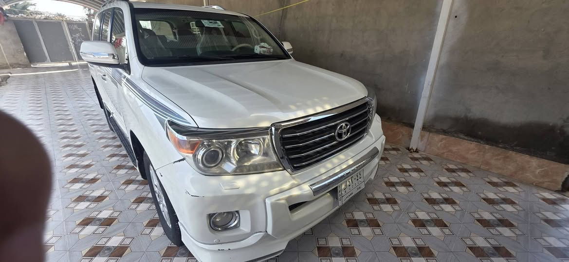 لاندكروز موديل ١٤ ابريم اصل
سياره مكفوله كفاله عامه
رقم بغداد
تحويل مباشر 
للستفسار الاتصال بل الرقم 
***********
