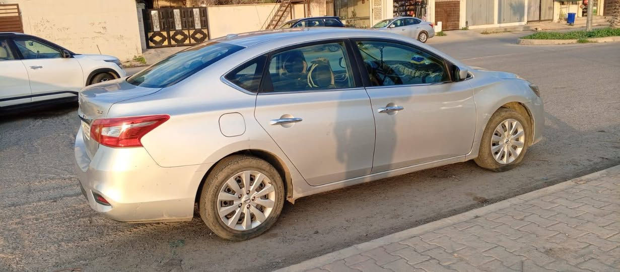 نيسان سينترا موديل 2017
بصمه شاشه ضرر بس بونيت سبغ بدون دواخل سيار جديد ماشي ٩٠الف 
رقم سنوي جديد لحد٢٨
بطاقه بنزين موجود شرط تحويل وكاله
٤طايرجديد دواخل جديد تاخم صدر توبه جديد
سعر ١١٠ بي مجال قليل 
عنوان كركوك دروازه 
***********
*********** كركوك, العراق
