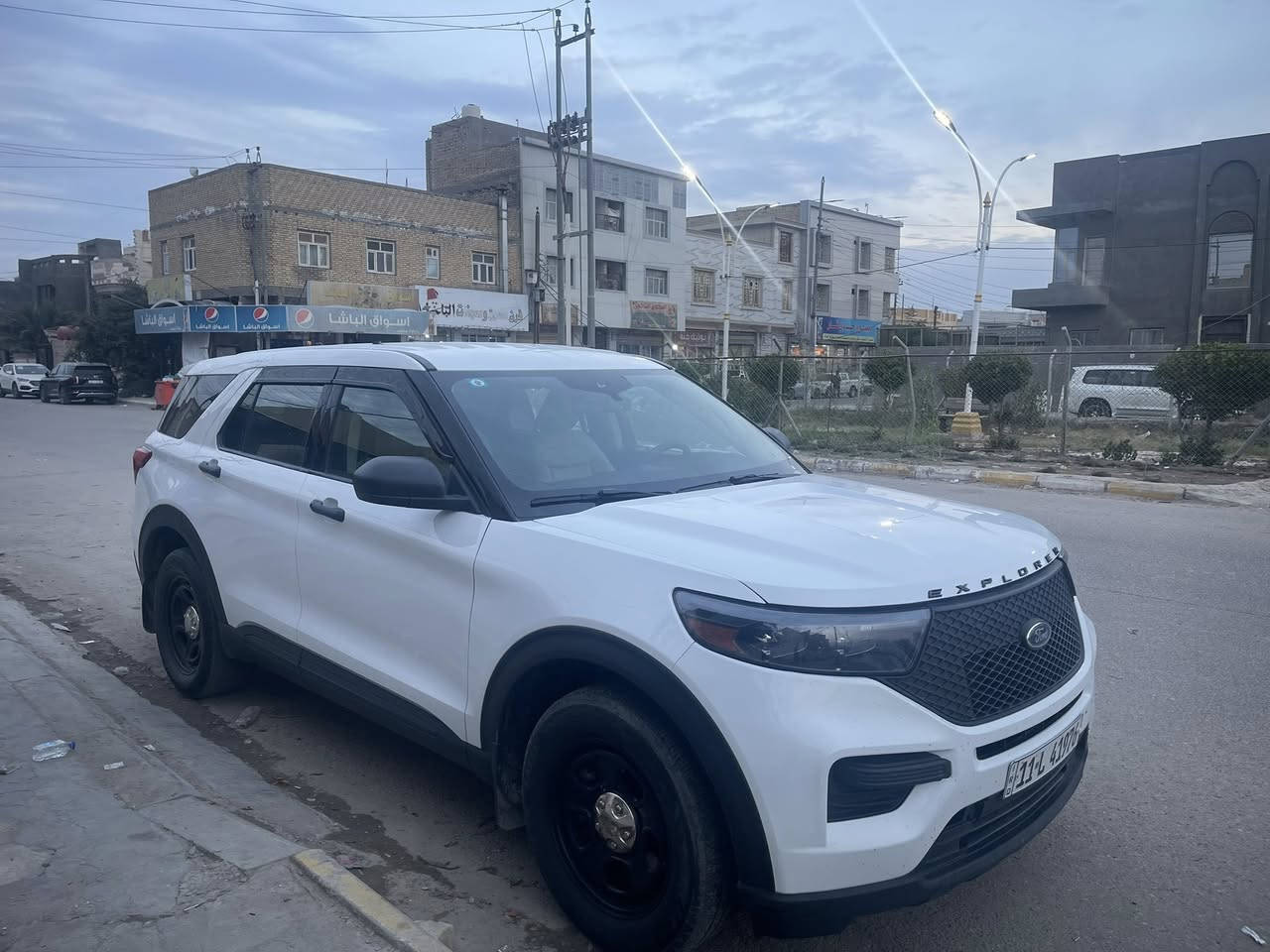 سلام عليكم فورد اكسبلور مديل 2023. بوليسي 6سلندر الدواخل في اي بي رقم بغداد الدولي سعر 300 العنوان الناصريه مركز الستفسار ‭0789 359 0277‬
