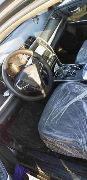 تۆیۆتا کامری ٢٠١٥ ئەمریکی 
٣ پارجەی بەخە تەنها بەخ بی ژۆری بی ئیرباگ نوقتەی ژۆریی نیە 
٥٠٠$ خرامەی لەسەرە پاش محمالە دەت دەمەوە سەیارەک هەموو شتی بەشەرەتە دعامی لۆ دەعامی 
١٤٠ مجال 
*********** Singapore
