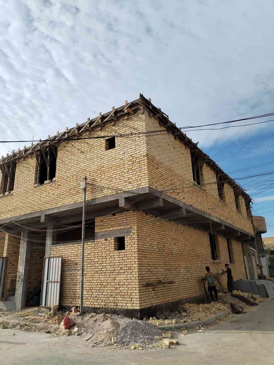 أحد أعمالنا لدار بمساحه ١٦٠ متر مركز الناصريه اشراف وتنفيذ علي النجار وكادره المختص لنجاره والتسليح والصب ها ***********
