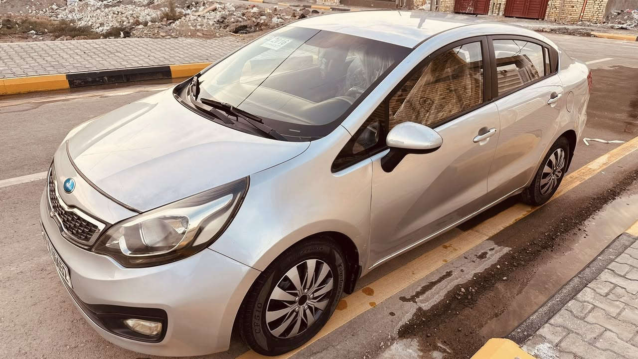 سلام عليكم وتحيه طيبه
كيا ريو موديل 2016 (خليجيه ) مكفول من الضربه ايرباكات كلهه سليمه محرك 1600 دوش خير من الله  بيهه قطع صبغ نتيجه جراد والسونار مرفق مع المنشور سياره جاهزه وخير من الله وبأسمي السياره تحويل مباشر مكان السياره كوت وبالنسبه للسعر اتصل وبيك خير وتدلل ميكون خاطرك الا طيب للأستفسار 

***********

***********
