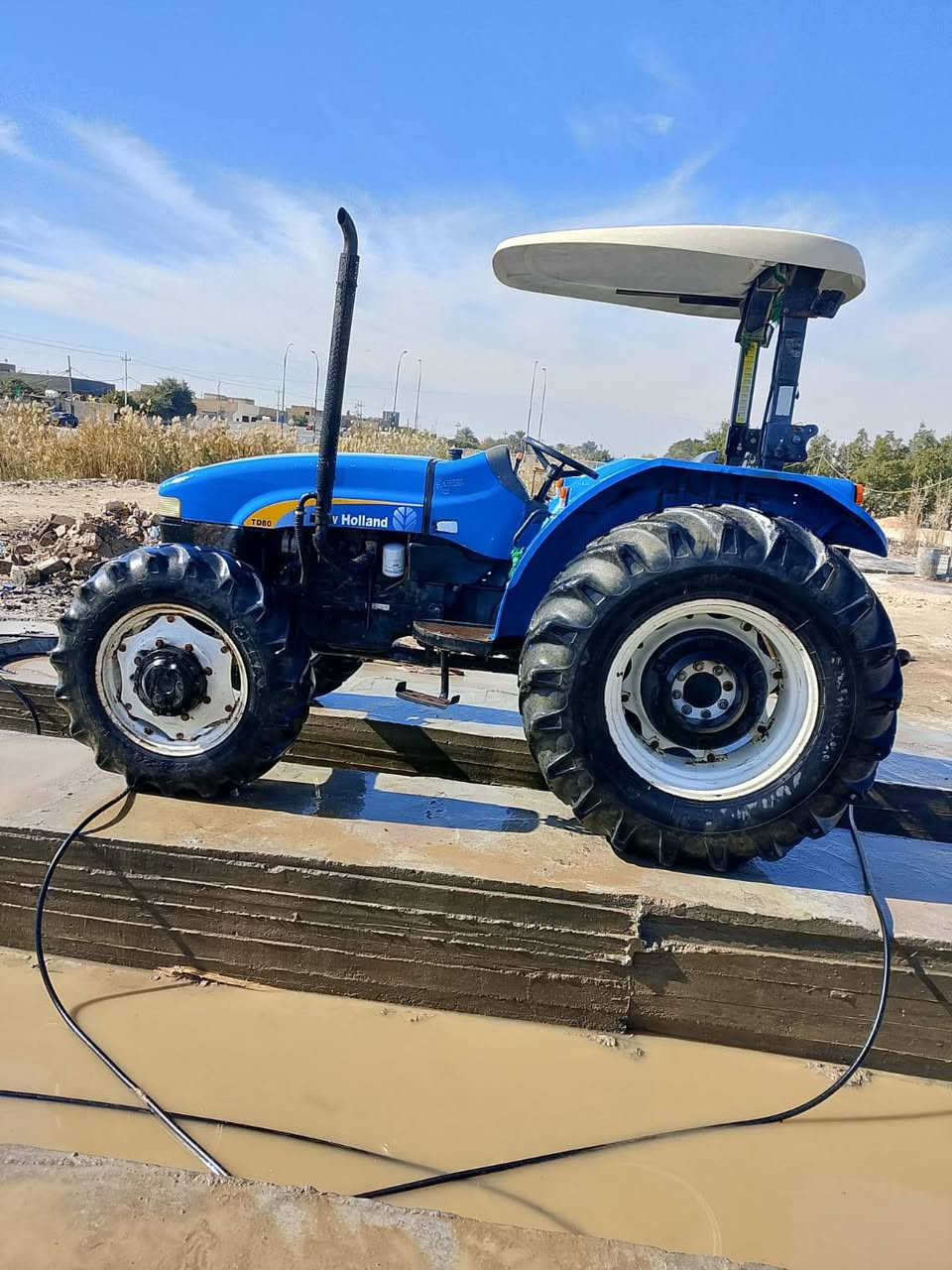 سلام عليكم
مكينه نوع نيو هولند
مودييل2015
حره سنويه مجدده 2029
للأستفسار
***********
