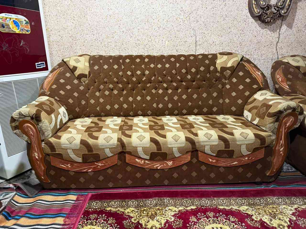 اغراض للبيع تخم نظيف مابي اي ضرر مع معرض وتيلفزون
للاستفسار خاص 
مكان بابل


**إذا كنت صاحب هذا الإعلان وتريد حذفه لأي سبب، رجاءا أرسل رسالة إلى الدعم الفني**