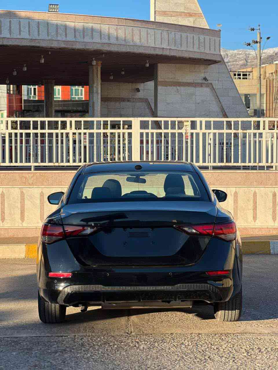 نيسان سينترا 2025 SV 
السعر 120$ومجال
ضرر. قباغ صندوق و بونيد صبغ ايرباك سكان طاك راجع سيستم 
شانسي و بدنات كل شرط بدون ضربه تترقيم و گض شرط
مواصفات 
شاشه كبير 
كاميره 
حساس 
رادار
تحكم سكان
تحديد سرعة 
تحديد مسار 
بصمه و بابين بصمه 
مكان سيارة قضاء عقره 
اتصل واتساب ***********☎️ أربيل, العراق
