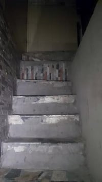 طابق ثاني للايجار في قطاع ١ مراجعة مكتب الجوادين بإدارة أحمد العلياوي ...