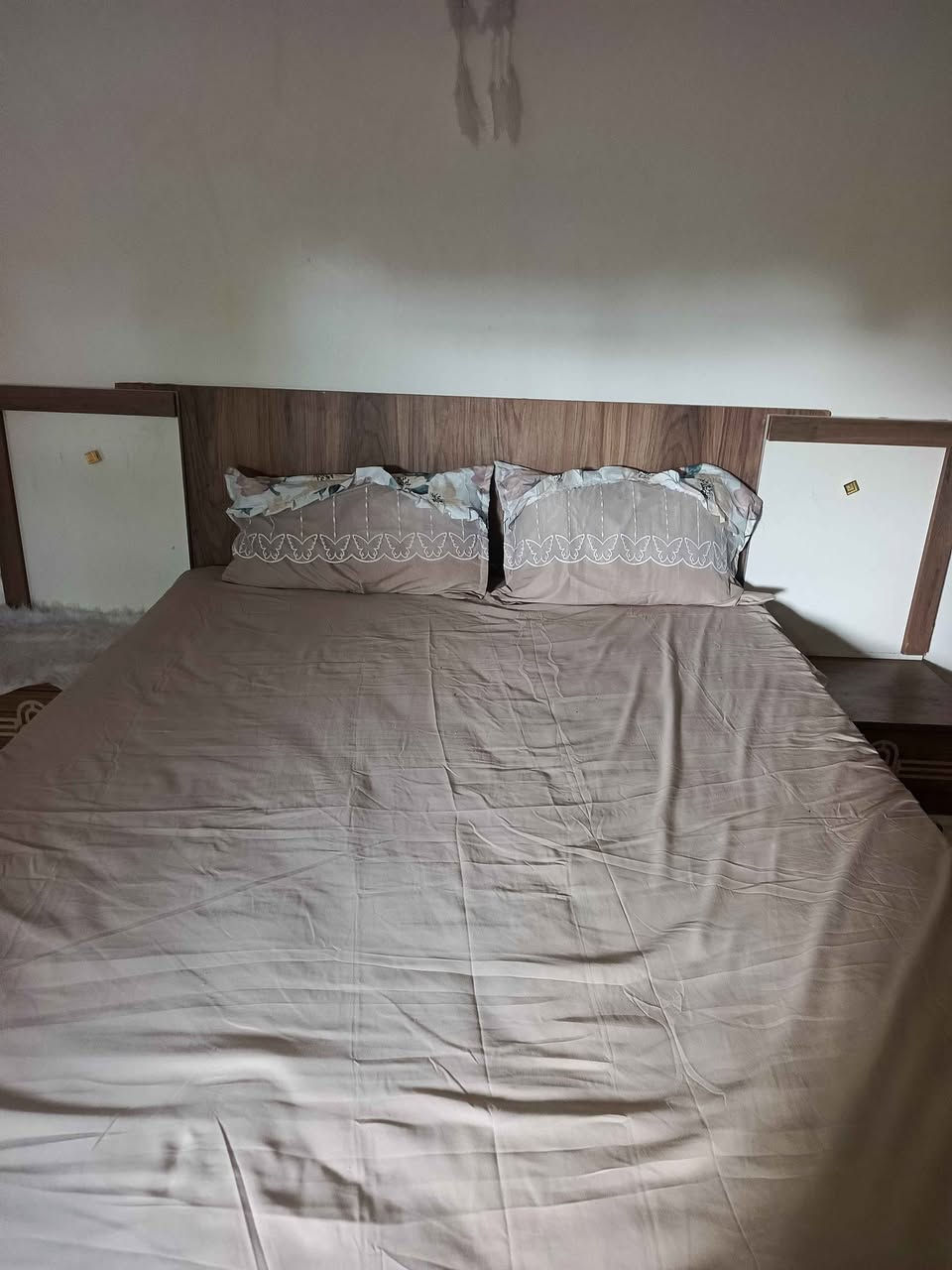 غرفه تركيه 6قطع ب 550وبيها مجالل مستعجل. كربلاء, العراق


**إذا كنت صاحب هذا الإعلان وتريد حذفه لأي سبب، رجاءا أرسل رسالة إلى الدعم الفني**