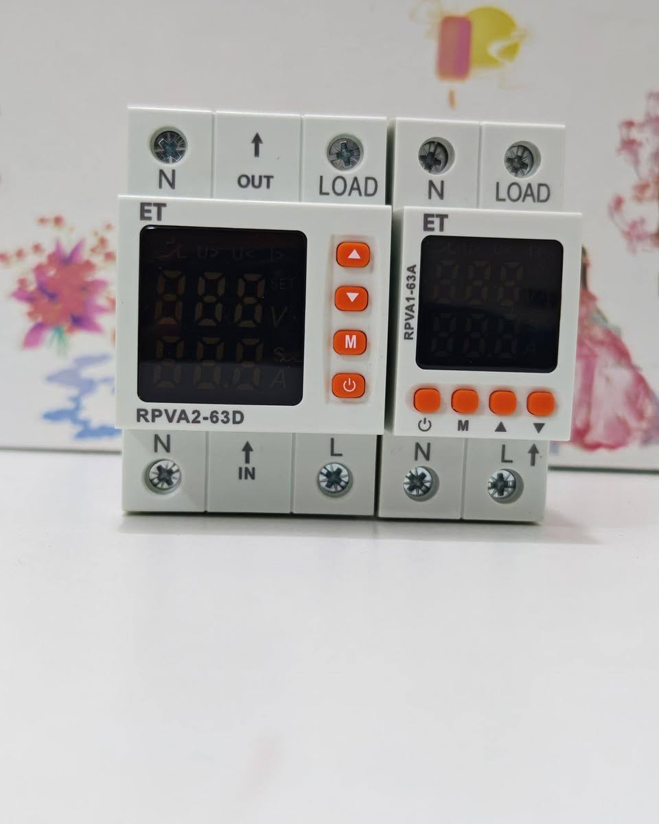 أرقى المنتجات من تقنية الهندسة
جوزة حماية دبل رلي 63A
100A سلكتر
جهاز حماية 3 فيز 100 امبير
ضمان ما تلكي فقط يم تقنية الهندسة
2 سنة استبدال
وين تلكه هيج ضمان؟
ويطلع شخص يكلك يغشون المنتج مالتي 😂😂
واتساب ***********
جملة ومفرد
