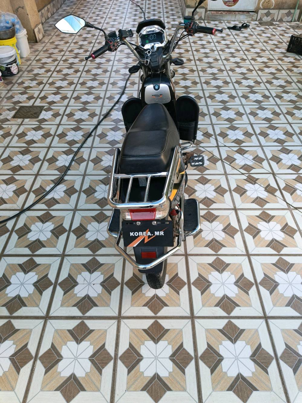 دراجه شحن شبه جديدة نظيفة شرط الفحص أمام صاحب الدراجة السعر 500 وبي مجال الشراي يتصل مكاني ديالى بهرز