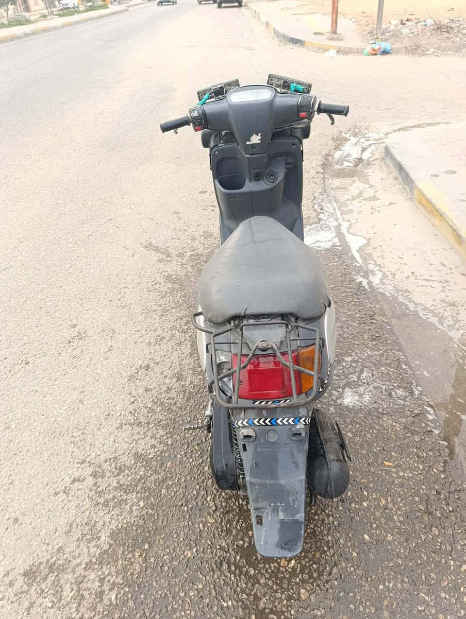 السلام عليكم
دراجة منغولي نظيفة ب250 الف وبيه مجال بسيط 
كلشي شغال بيه هندر  اشاير كلوبات قفل سكان قفل جنطة حي المهندسين ***********
