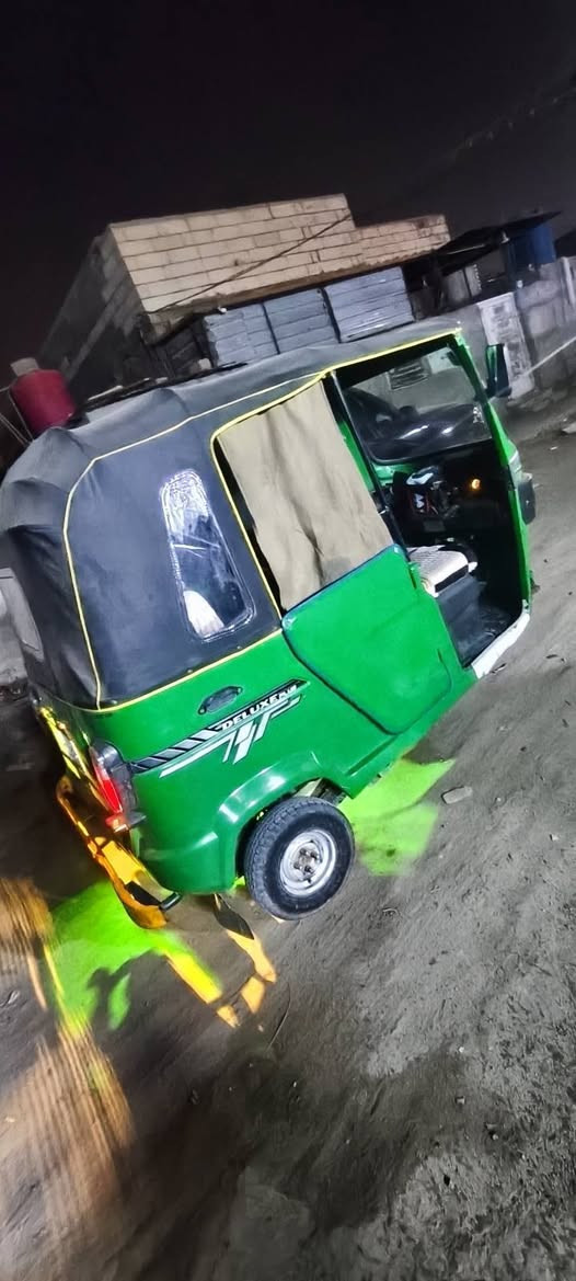 تك تك TVSمديل ٢٢ رقم وسنويه مبدل بس ولفات فقط مكان البصره جميعات اسكان موانئ *********** سعر ٧ونص وبيهة مجال
