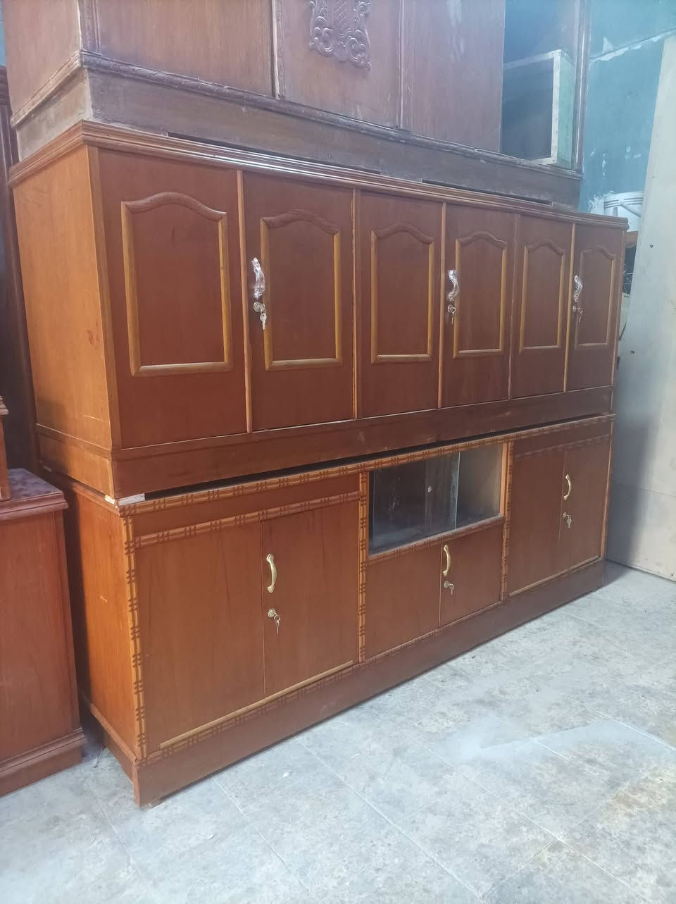 محل ياسر بوفية نجارة قياس مترين ونص السعر 110 چرابي ععد 3 البيضة سعرها 50 والصاجية على 40 ميز تواليت عدد 2 سعر الواحد 50 كومديات 2 سعر الواحد 15 اذا ثنينها ب25  للاستفسار الإتصال على الرقم *********** او مراسلة الصفحة
