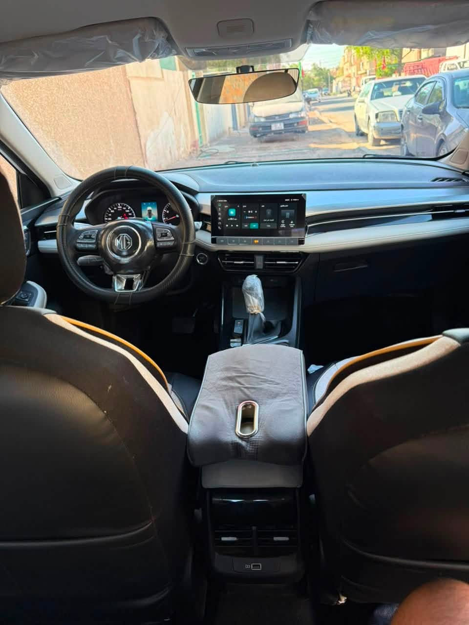 MG 5 Plus  2025 موديل  
نص فول
استلام من الوكاله

لون أبيض  🤍

مرقم بغداد 

المحرك 1500 تنفس طبيعي

تبريد قطعتين خلفي +امامي

مثبت سرعه 

اوتو هولد

انارة ترحيب

بصمة تشغيل وبصمة ابواب(سائق)

شاشة وسطية جبيرة 

شاشه ابل كار بلي واندرويد

اشاير بالمري

حساس ضغط الاطارات

حساسات خلفية

تحكم ستيرن 

هاند بريك بصمة 

بغداد حي العامل

السياره ماشيه 7 الف وشويه
عليها عازل جام 
والكشنات مغلفه
السعر 115$
للتواصل واتساب او اتصال
***********
